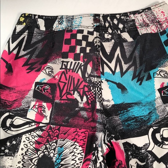 Quiksilver Boardshorts - Picture 6 of 7